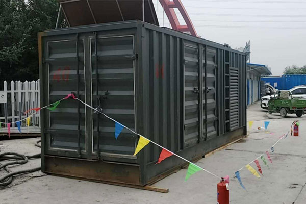 易门发电机租赁空气滤清器多久更换一次？
