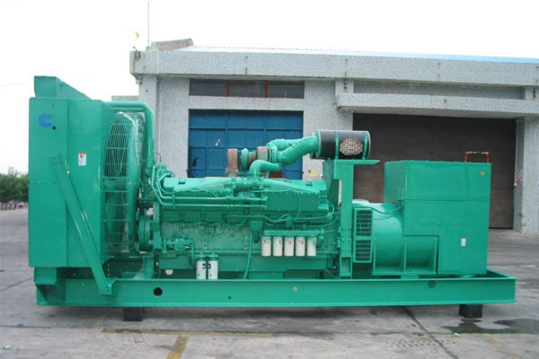 易门工厂发电机应急发电时如何更准确地检查发电机状态？