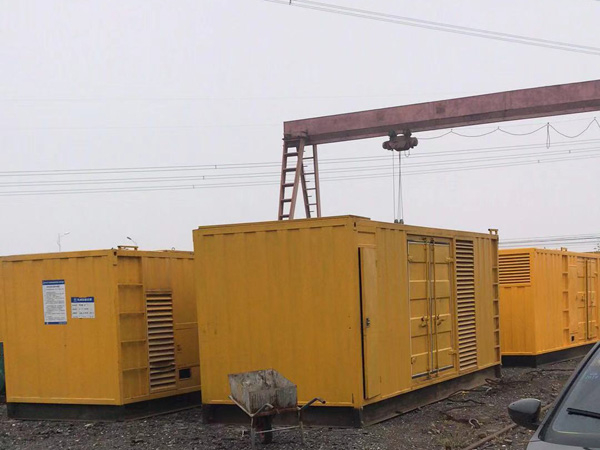 易门100kw柴油发电机组每小时油耗？