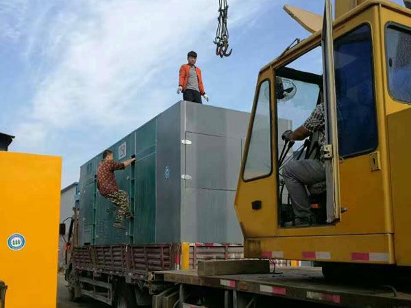 易门更换水冷式机油散热器密封件的操作流程是怎样的？